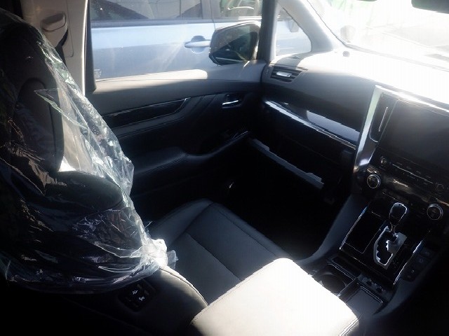 TOYOTA ALPHARD 2021 Image 22