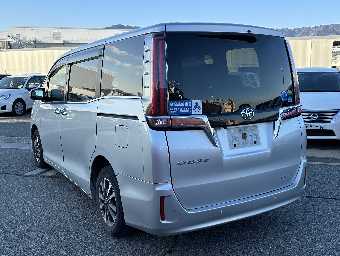 TOYOTA ESQUIRE 2019 Image 4