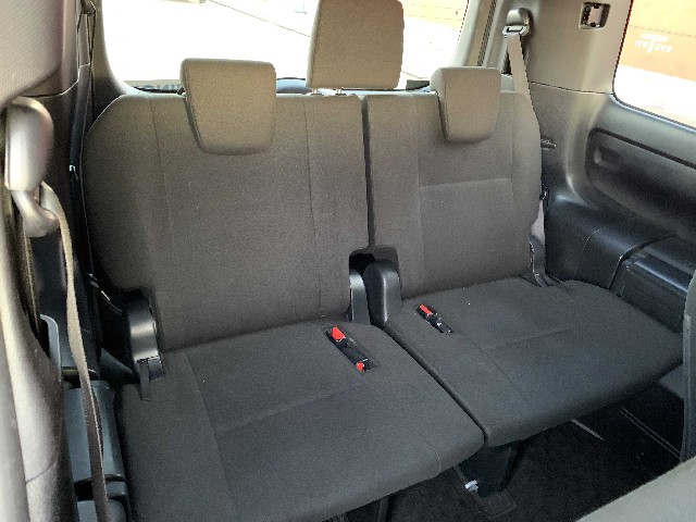 TOYOTA ESQUIRE 2019 Image 22