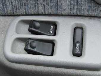 MAZDA BONGO FRIENDEE 2000 Image 28