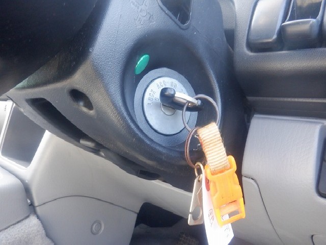 MAZDA BONGO FRIENDEE 2000 Image 64