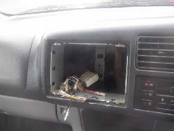 MAZDA BONGO FRIENDEE 2002 Image 17