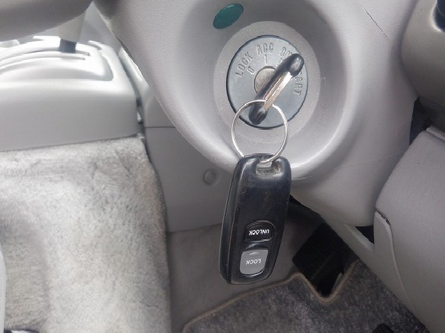 MAZDA BONGO FRIENDEE 2002 Image 39