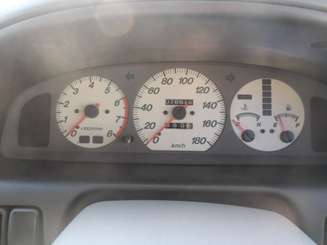 MAZDA BONGO FRIENDEE 2002 Image 26