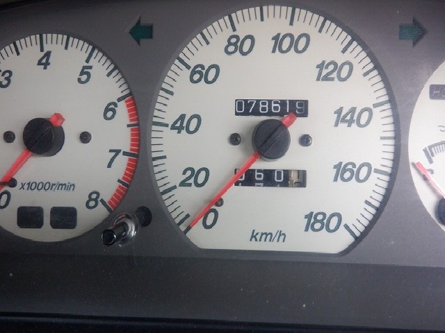 MAZDA BONGO FRIENDEE 2002 Image 27