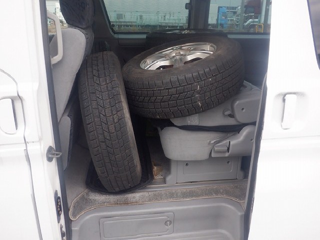 MAZDA BONGO FRIENDEE 2002 Image 29