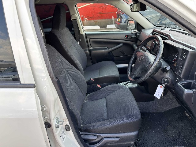 TOYOTA PROBOX 2019 Image 19