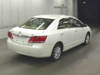 TOYOTA PREMIO 2021 Image 4