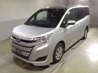 TOYOTA NOAH 2019 Image 1