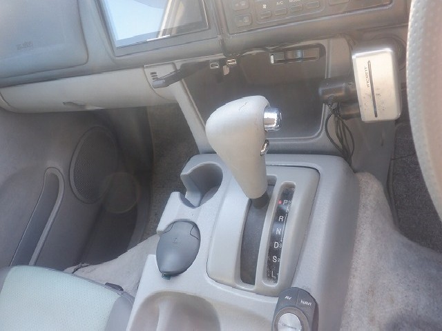 MAZDA BONGO FRIENDEE 2006 Image 19