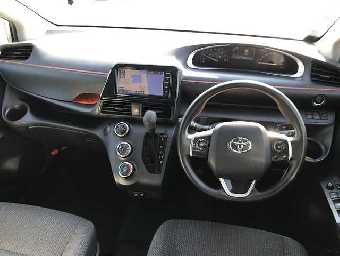 TOYOTA SIENTA 2019 Image 5