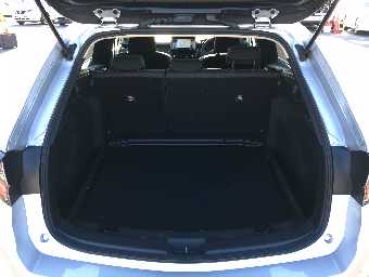TOYOTA COROLLA TOURING 2021 Image 13