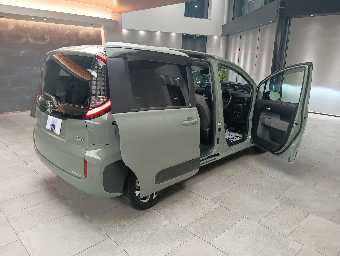 TOYOTA SIENTA 2023 Image 6