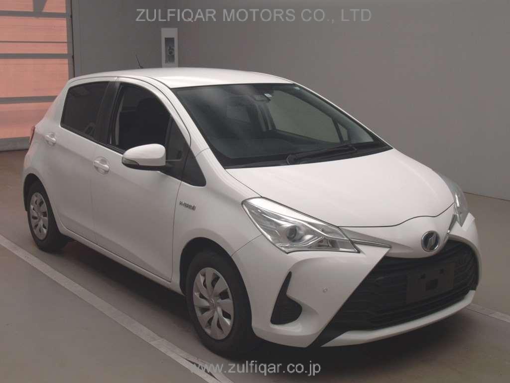 TOYOTA VITZ 2019 Image 3