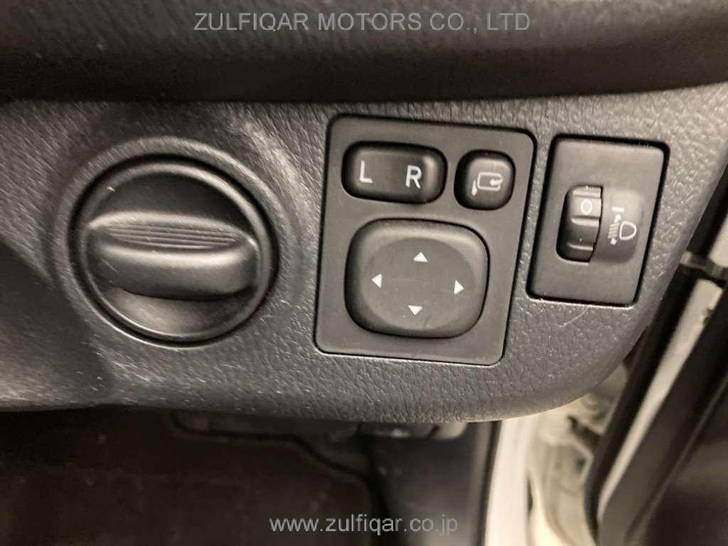 TOYOTA VITZ 2019 Image 7