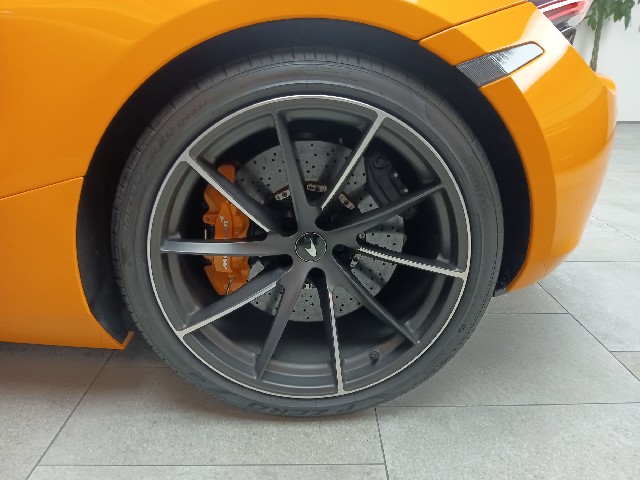 MCLAREN 720S 2022 Image 24