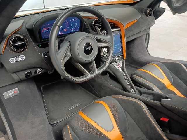 MCLAREN 720S 2022 Image 30