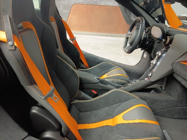 MCLAREN 720S 2022 Image 33