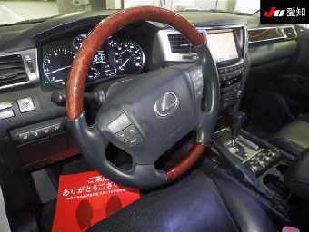 LEXUS LX 570 2012 Image 5