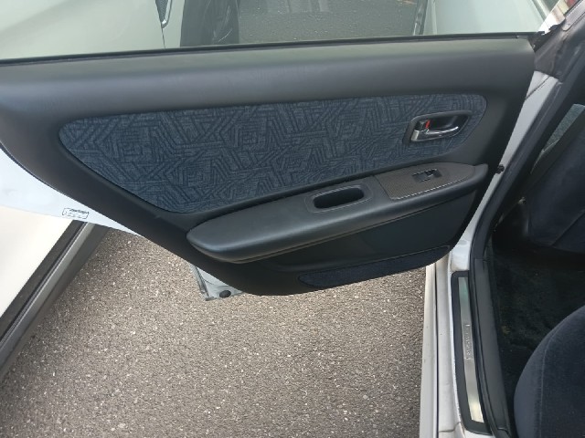 TOYOTA CHASER 1999 Image 21