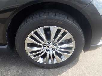 TOYOTA HARRIER 2020 Image 19