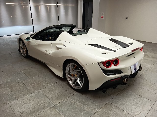 FERRARI F8 SPIDER 2023 Image 26