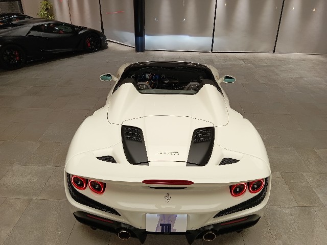 FERRARI F8 SPIDER 2023 Image 30