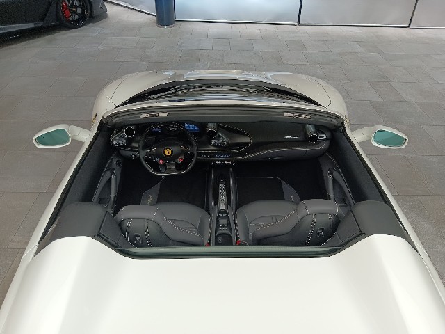 FERRARI F8 SPIDER 2023 Image 31