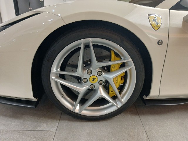 FERRARI F8 SPIDER 2023 Image 33