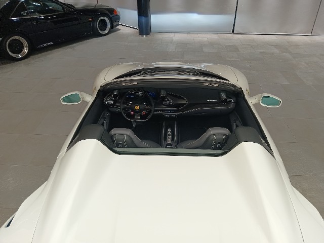 FERRARI F8 SPIDER 2023 Image 39