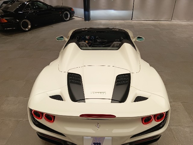 FERRARI F8 SPIDER 2023 Image 40