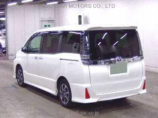 TOYOTA VOXY 2020 Image 2