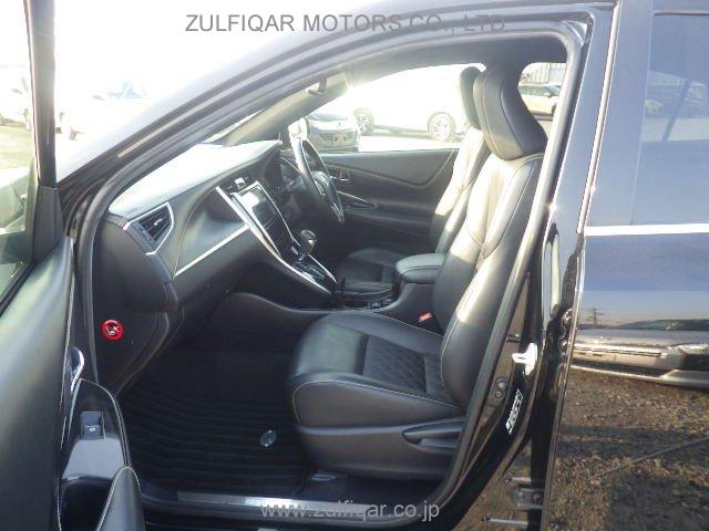 TOYOTA HARRIER 2020 Image 26