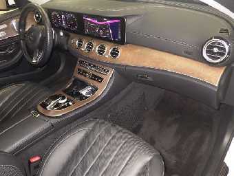 MERCEDES BENZ E CLASS 2017 Image 3