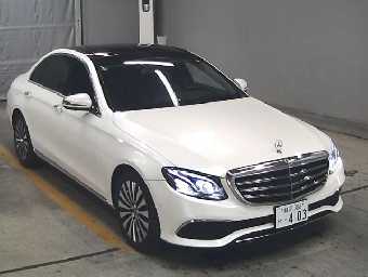 MERCEDES BENZ E CLASS 2017 Image 4