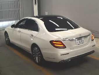 MERCEDES BENZ E CLASS 2017 Image 5