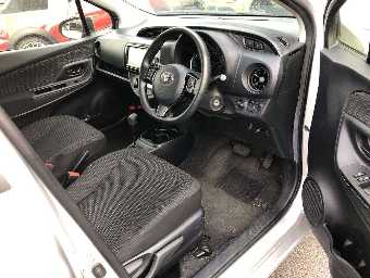 TOYOTA VITZ 2019 Image 5