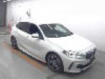BMW 1 SERIES 2023 Image 4