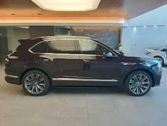 BENTLEY BENTAYGA 2021 Image 4