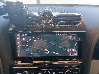 BENTLEY BENTAYGA 2021 Image 42