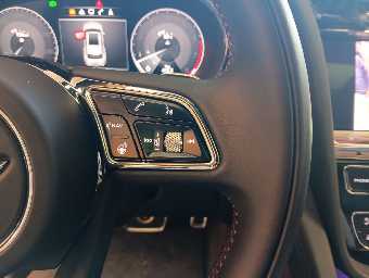 BENTLEY BENTAYGA 2021 Image 50