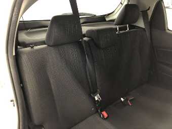 TOYOTA VITZ 2019 Image 7