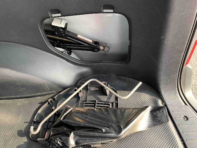 TOYOTA PROBOX 2019 Image 24