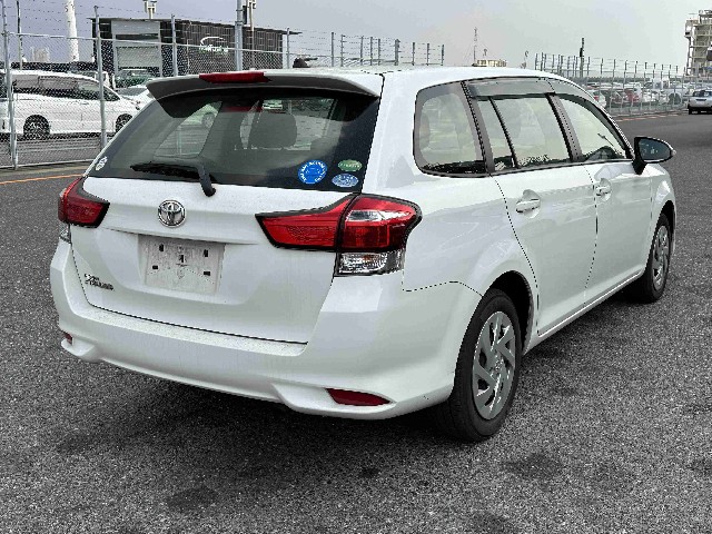 TOYOTA COROLLA FIELDER 2019 Image 20