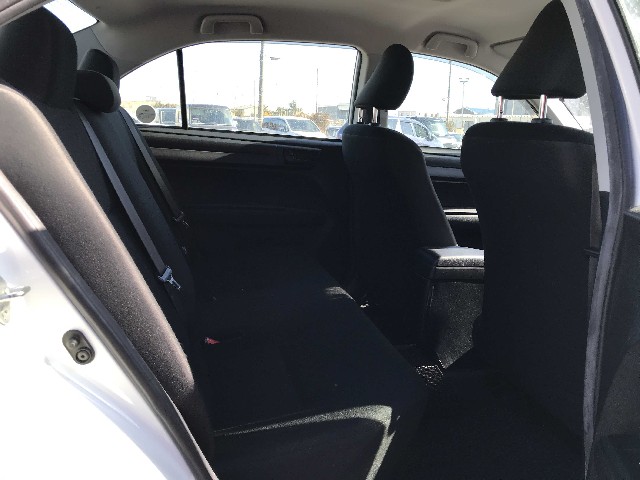 TOYOTA COROLLA AXIO 2019 Image 24