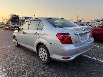 TOYOTA COROLLA AXIO 2019 Image 4