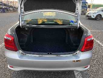 TOYOTA COROLLA AXIO 2019 Image 8