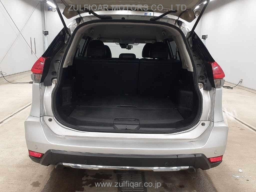 NISSAN X-TRAIL 2019 Image 11