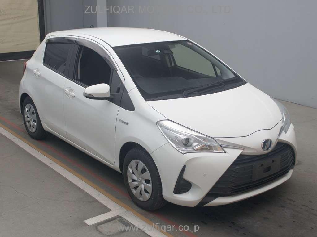 TOYOTA VITZ 2019 Image 3