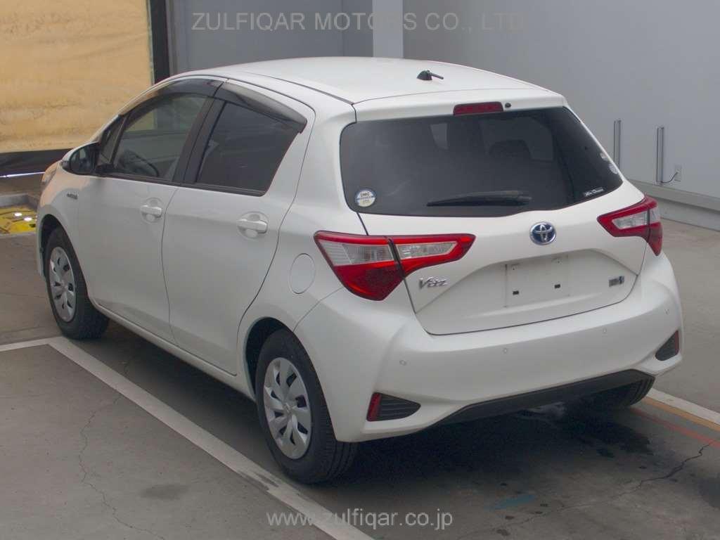 TOYOTA VITZ 2019 Image 4